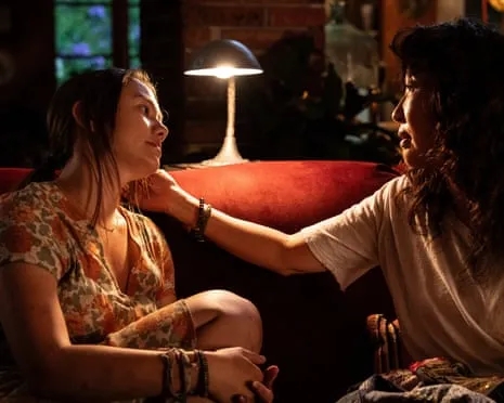 Witness This Film Film Analysis – The Talented Sandra Oh Headlines the Cast in Futuristic Tale of Organized Endings